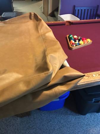 Solo Ames Olhausen Pool Table And Accessories 51
