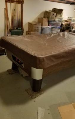 Valley Pool Table & Accessories